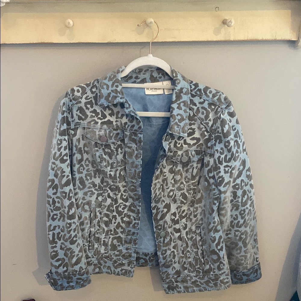 Chico's Platinum Blue Leopard Denim Jacket